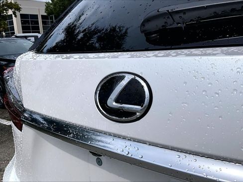 Used 2022 Lexus RX 350L FWD w/ Premium Package image 31