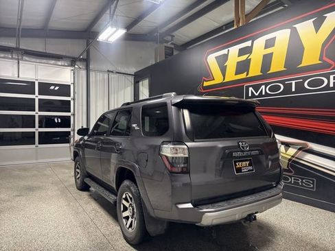 Used 2021 Toyota 4Runner TRD Off-Road Premium w/ Moonroof Package image 16