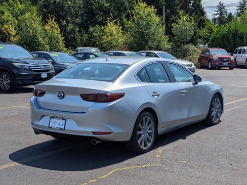 Used 2020 MAZDA MAZDA3 AWD Sedan w/ Preferred Package image 5
