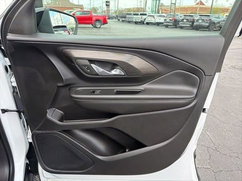 Certified 2023 GMC Terrain SLT w/ Elevation Edition image 19