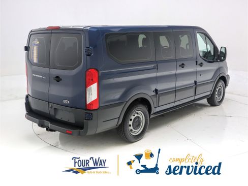 Used 2017 Ford Transit 150 XL image 4