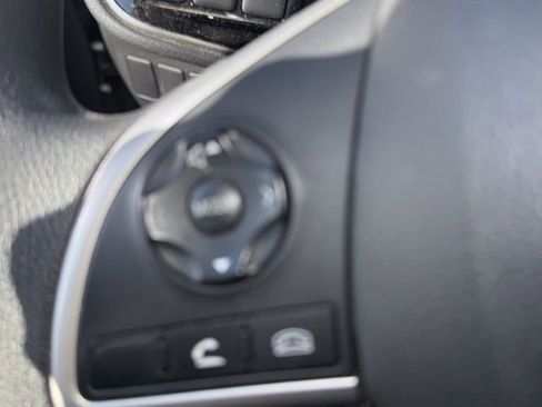 Used 2018 Mitsubishi Outlander ES image 10