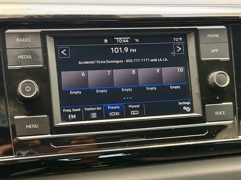 Used 2022 Volkswagen Taos S FWD image 9