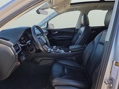 Used 2019 Audi Q7 3.0T Premium Plus image 12