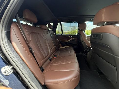 Used 2022 BMW X5 M50i w/ Executive Package AWD/4WD image 23