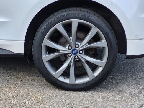 Used 2016 Ford Edge Sport w/ Equipment Group 401A AWD/4WD image 14