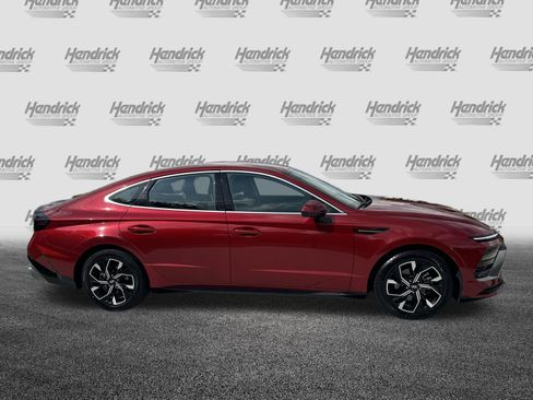 Used 2025 Hyundai Sonata SEL FWD image 11
