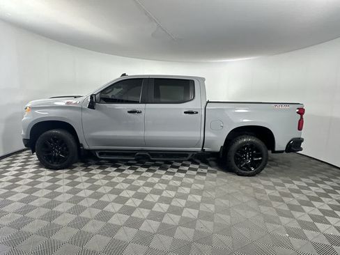 Used 2024 Chevrolet Silverado 1500 LT Trail Boss w/ LT Trail Boss Premium Package AWD/4WD image 15