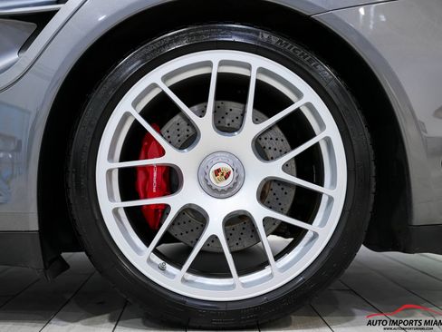 Used 2010 Porsche 911 Turbo image 83