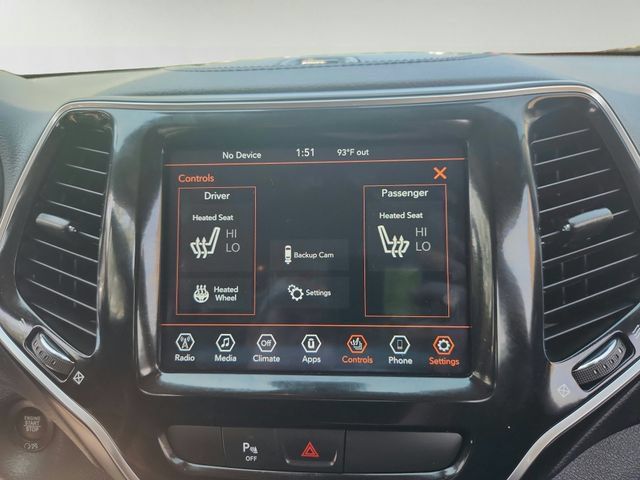 Used 2020 Jeep Cherokee Limited AWD/4WD image 17