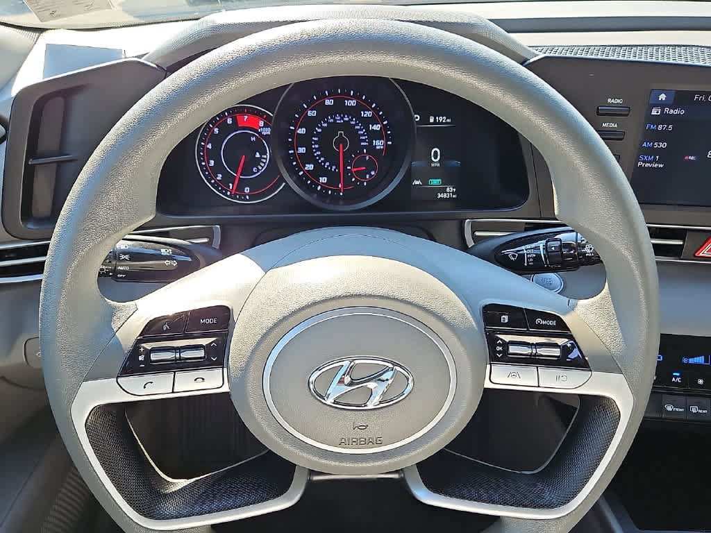 Used 2023 Hyundai Elantra SEL w/ Cargo Package FWD image 17