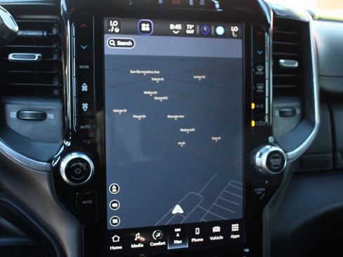 Used 2022 RAM 2500 Laramie w/ Night Edition image 28