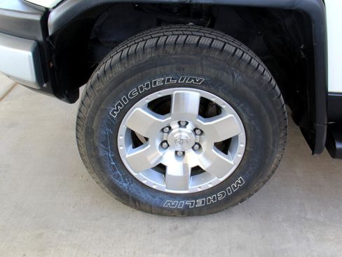 Used 2010 Toyota FJ Cruiser 4WD image 27