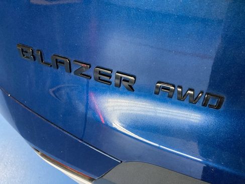 Used 2022 Chevrolet Blazer LT AWD/4WD image 10