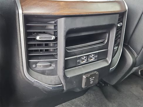 Used 2021 RAM 1500 Laramie image 22