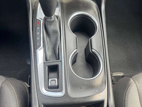 Used 2018 Chevrolet Equinox LT AWD/4WD image 23