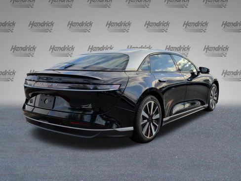 Used 2022 Lucid Air Dream Edition image 7