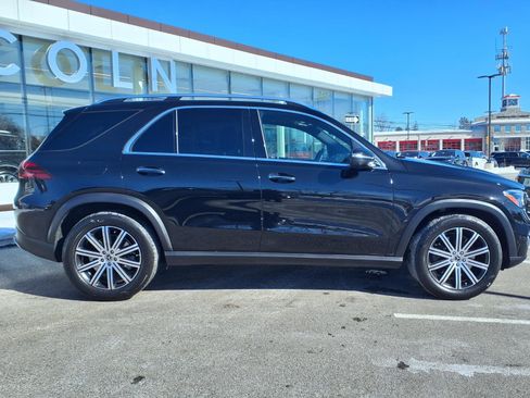 Used 2025 Mercedes-Benz GLE 450e BASE 4MATIC image 3