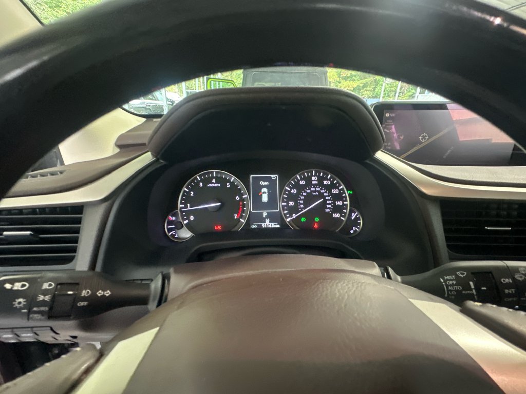 Used 2019 Lexus RX 350 FWD w/ Luxury Package image 13