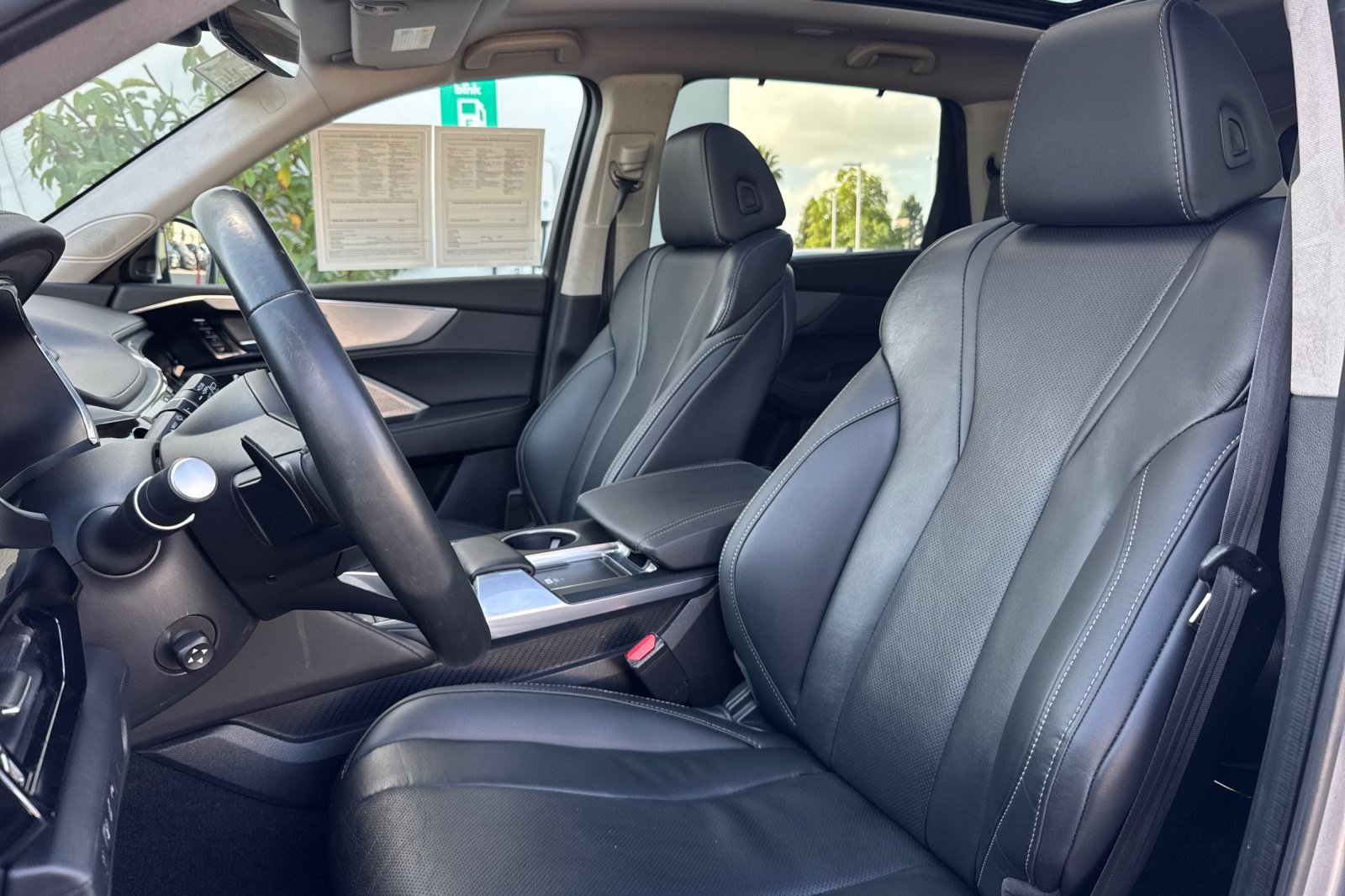Used 2024 Acura MDX w/ Technology Package FWD image 5