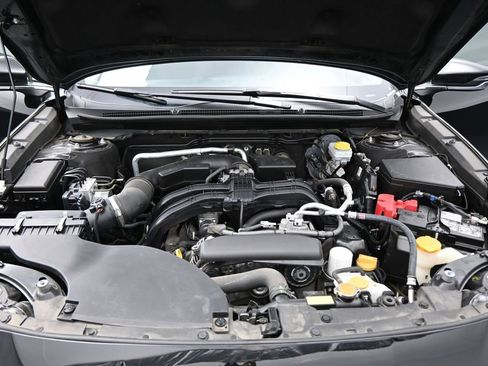 Used 2023 Subaru Outback Premium AWD/4WD image 26