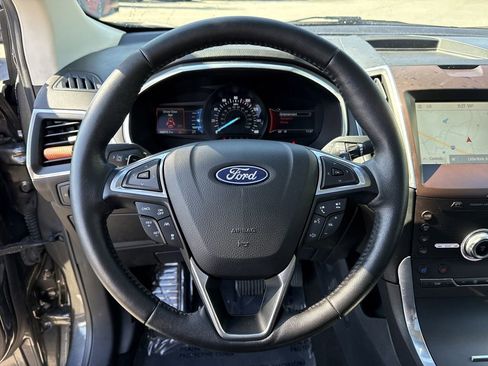 Used 2020 Ford Edge Titanium w/ Equipment Group 301A image 27