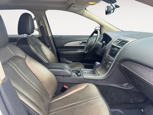 Used 2011 Lincoln MKX AWD w/ Sight & Sound Pkg image 14