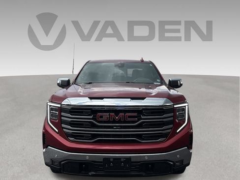 Used 2024 GMC Sierra 1500 SLT AWD/4WD image 8