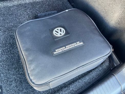 Used 2019 Volkswagen GTI 4-Door FWD image 17