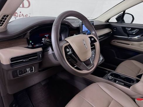 Certified 2022 Lincoln Corsair Reserve w/ Luxury Package FWD image 11