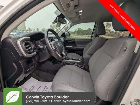 Used 2019 Toyota Tacoma SR5 image 9