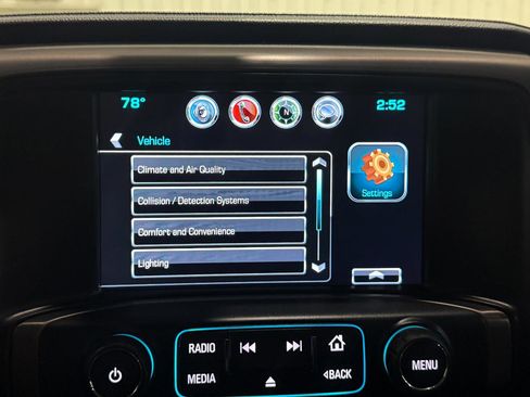 Used 2018 GMC Sierra 1500 SLT image 26