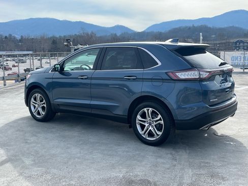 Used 2018 Ford Edge Titanium w/ Equipment Group 302A image 4