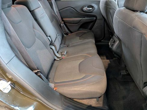 Used 2016 Jeep Cherokee 75th Anniversary image 20