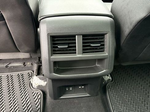 Used 2023 Volkswagen Atlas Cross Sport SEL R-Line image 24