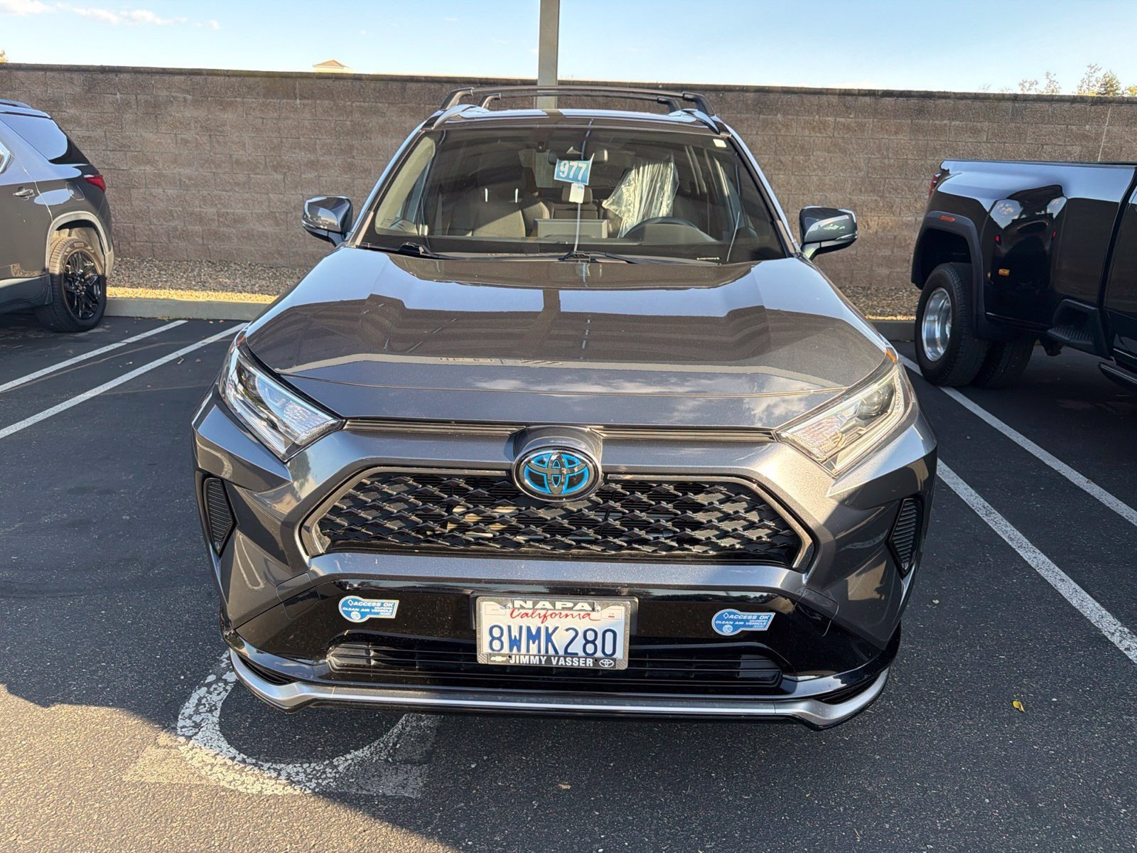 Used 2021 Toyota RAV4 SE w/ Weather & Moonroof Package AWD/4WD image 3