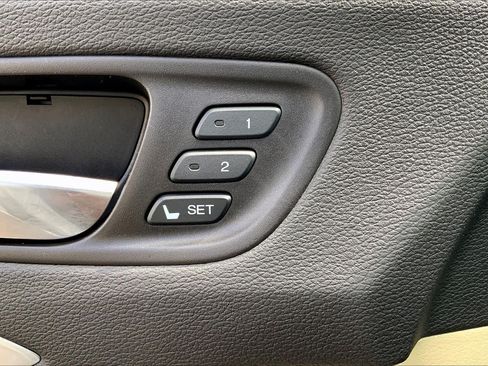 Used 2020 Acura MDX FWD w/ Technology Package image 36