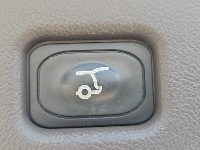 Certified 2021 Lincoln Nautilus FWD w/ Equipment Group 101A image 9