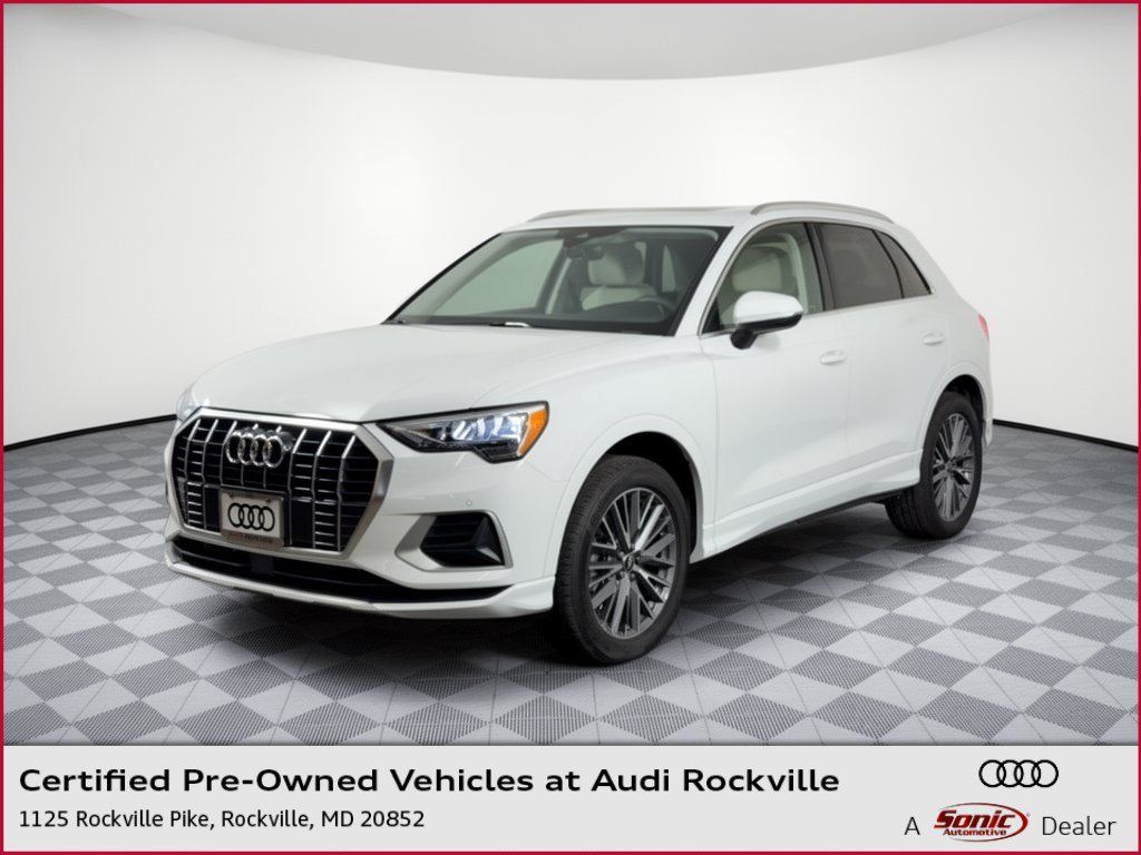 Used 2022 Audi Q3 2.0T Premium w/ Convenience Package AWD/4WD image 1