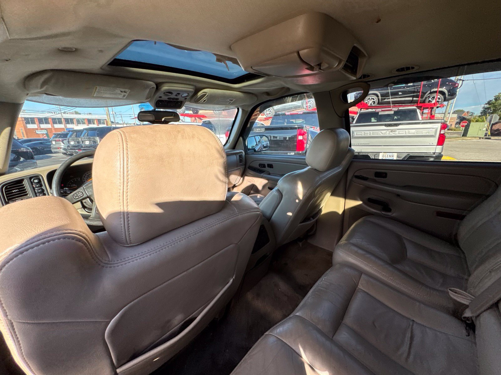 Used 2004 Chevrolet Suburban LT w/ Preferred Equipment Group AWD/4WD image 27