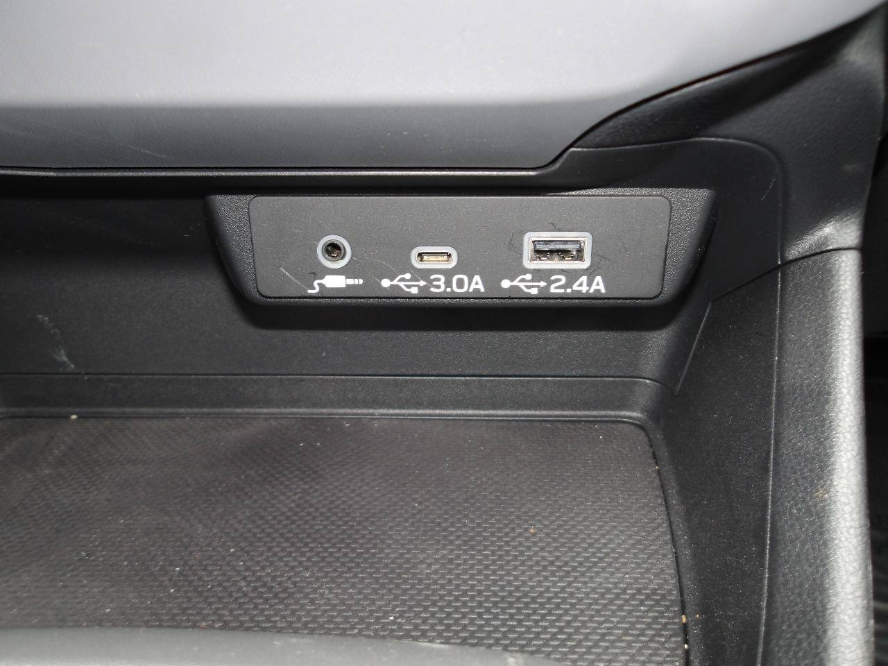 Used 2024 Subaru Crosstrek 2.0i Premium w/ Crosstrek Mirror Package AWD/4WD image 20