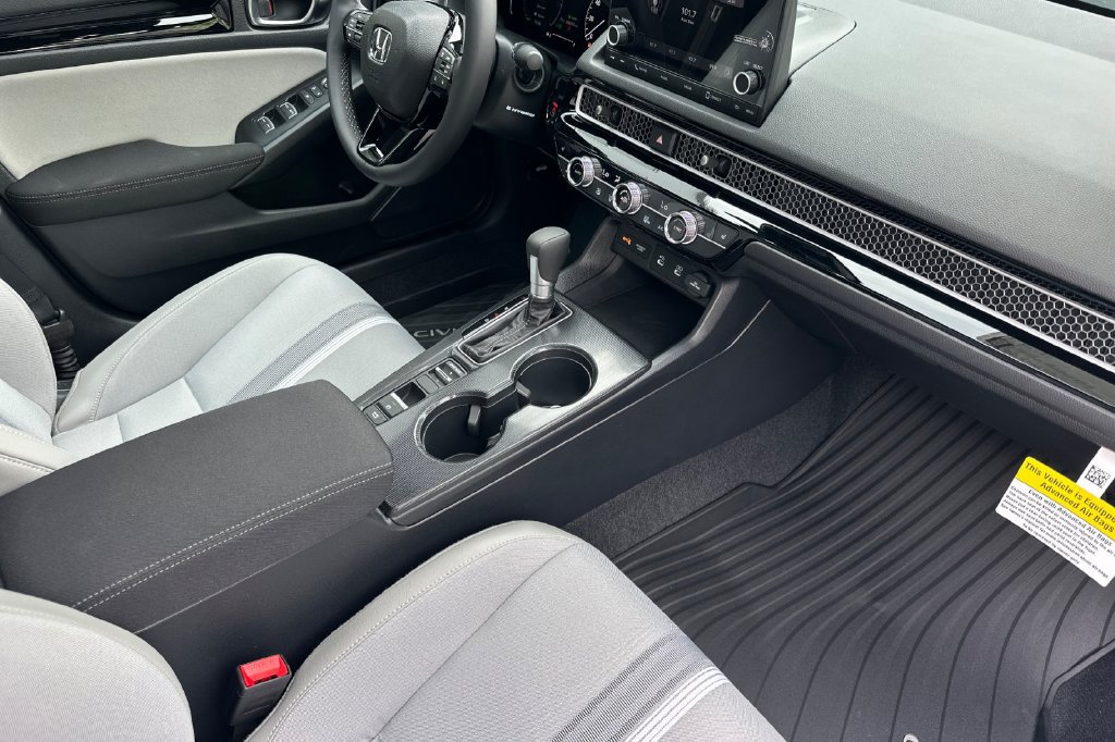 Used 2026 Honda Civic Sport image 10
