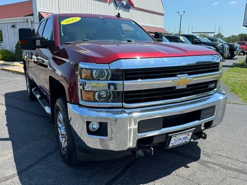 Used 2017 Chevrolet Silverado 2500 LT w/ All Star Edition AWD/4WD image 4