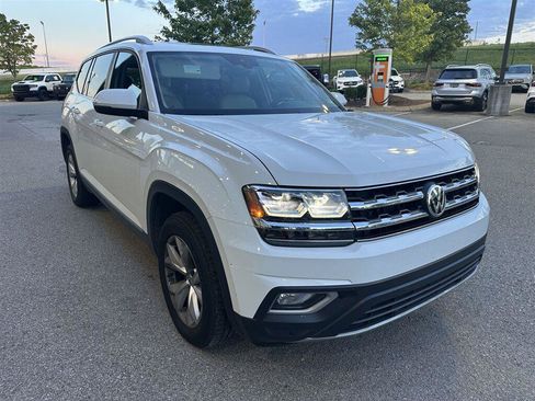 Used 2018 Volkswagen Atlas SEL FWD image 1