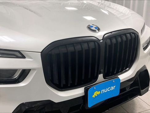Used 2023 BMW X7 xDrive40i w/ Executive Package image 33