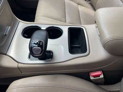 Used 2014 Jeep Grand Cherokee Limited w/ Luxury Group II RWD image 17