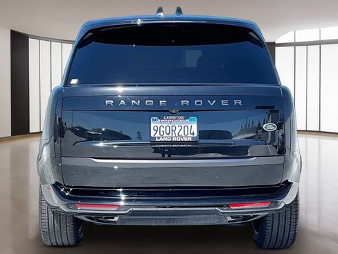 Used 2023 Land Rover Range Rover SE AWD/4WD image 5