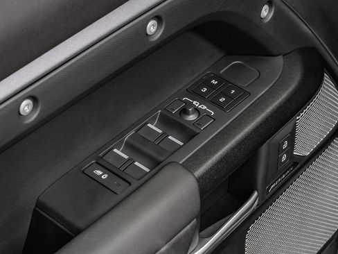 Used 2024 Land Rover Defender 130 Outbound image 37