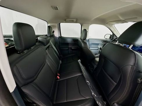 New 2026 Ford Maverick Lariat w/ Black Appearance Package image 27