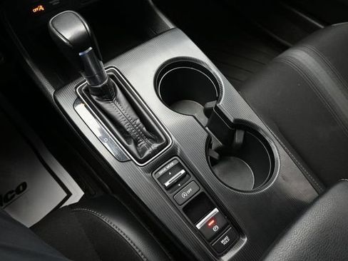 Used 2024 Honda Civic Sport image 38